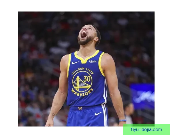 勇士八人上双胜灰熊理查德爆发